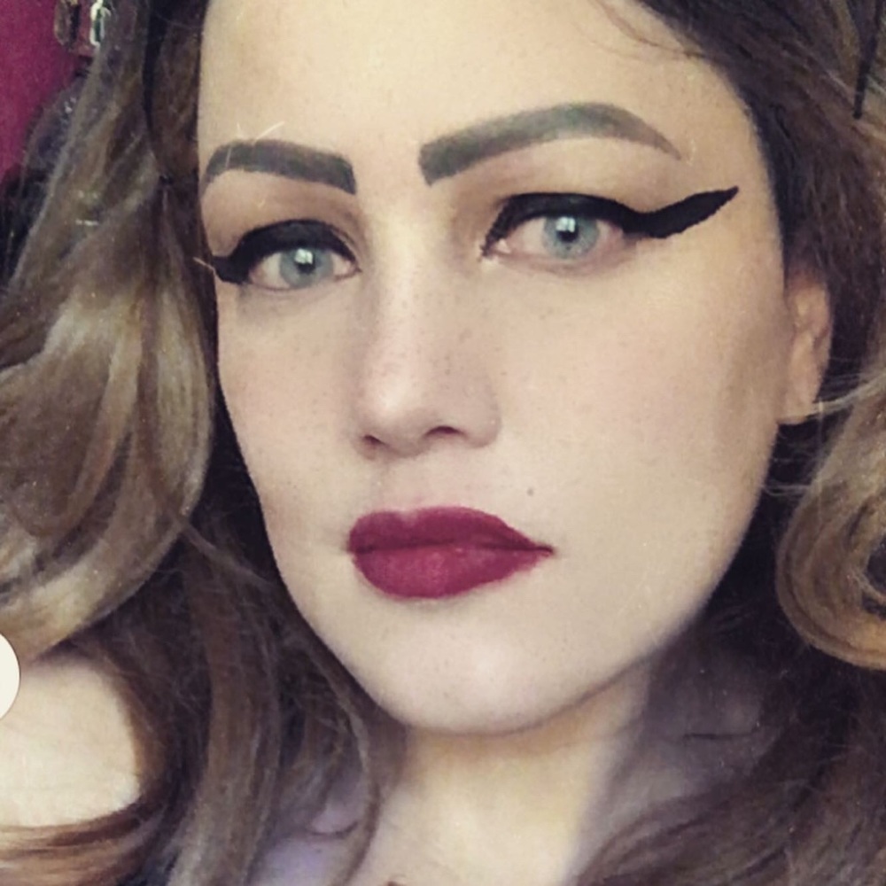 ♥️♥️♥️ Just a post about wigs. ♥️♥️♥️